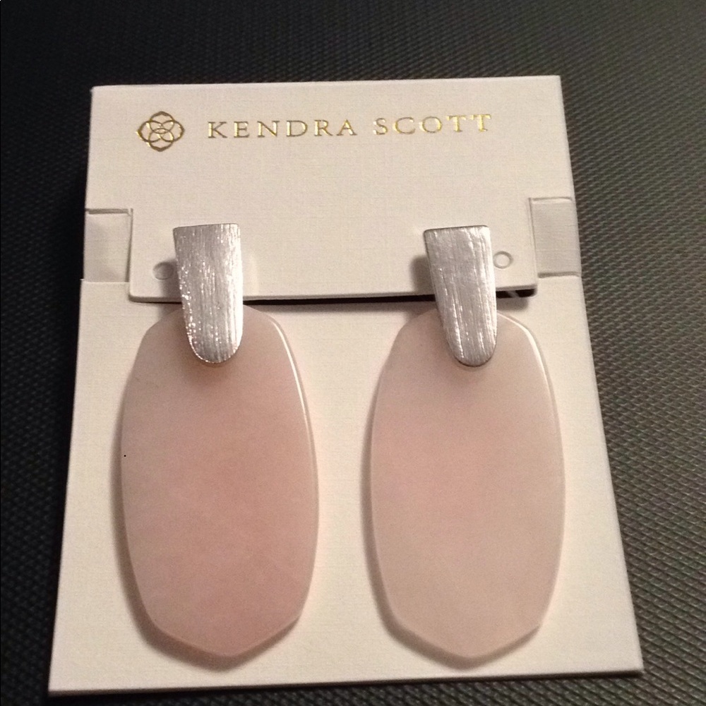 Kendra Scott Aragon earrings